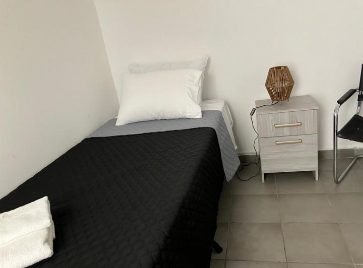 ACOGEDOR DEPARTAMENTO ZONA PLAZA ESPAÑA 2