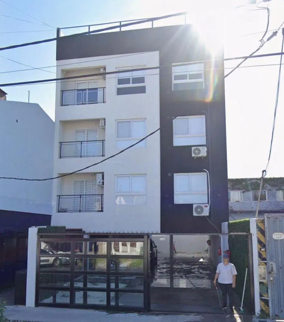 ALQUILER MONOAMBIENTE "A ESTRENAR" 2