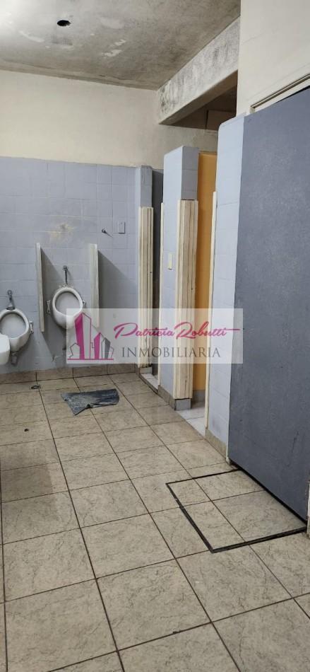 En Venta Local Comercial/ Deposito/ Galpon Gran Metraje - Villa Lugano 2