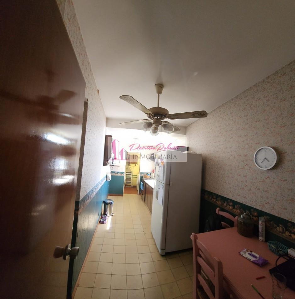En Venta Departamento 4 Ambientes con Dependencia y Cochera 2