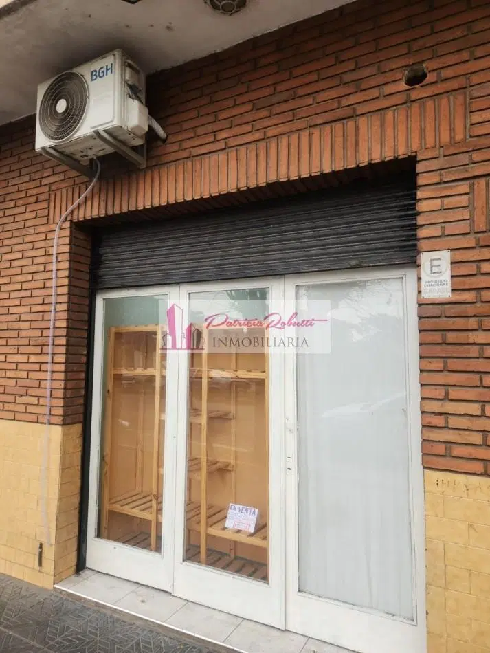EN ALQUILER LOCAL COMERCIAL VILLA CELINA 3