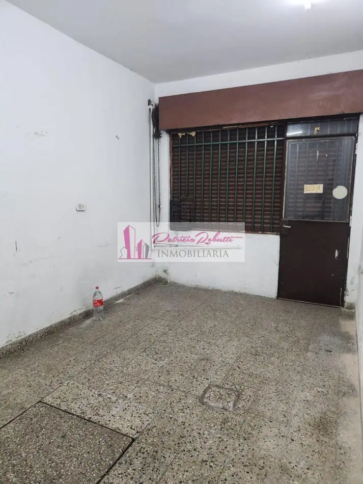 EN ALQUILER LOCAL COMERCIAL DOBLE EN VILLA CELINA 8