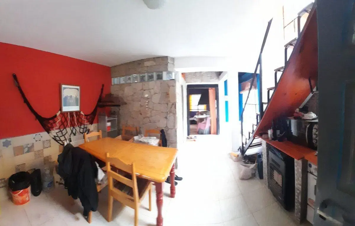 VENDO CASA 2 AMBIENTES EN EL VOLCÁN 3