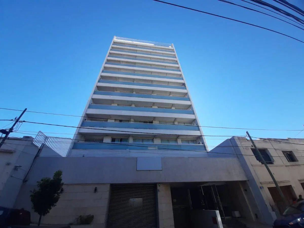 ALQUILER  MONOAMBIENTE DE CATEGORIA DESSAU VI 2