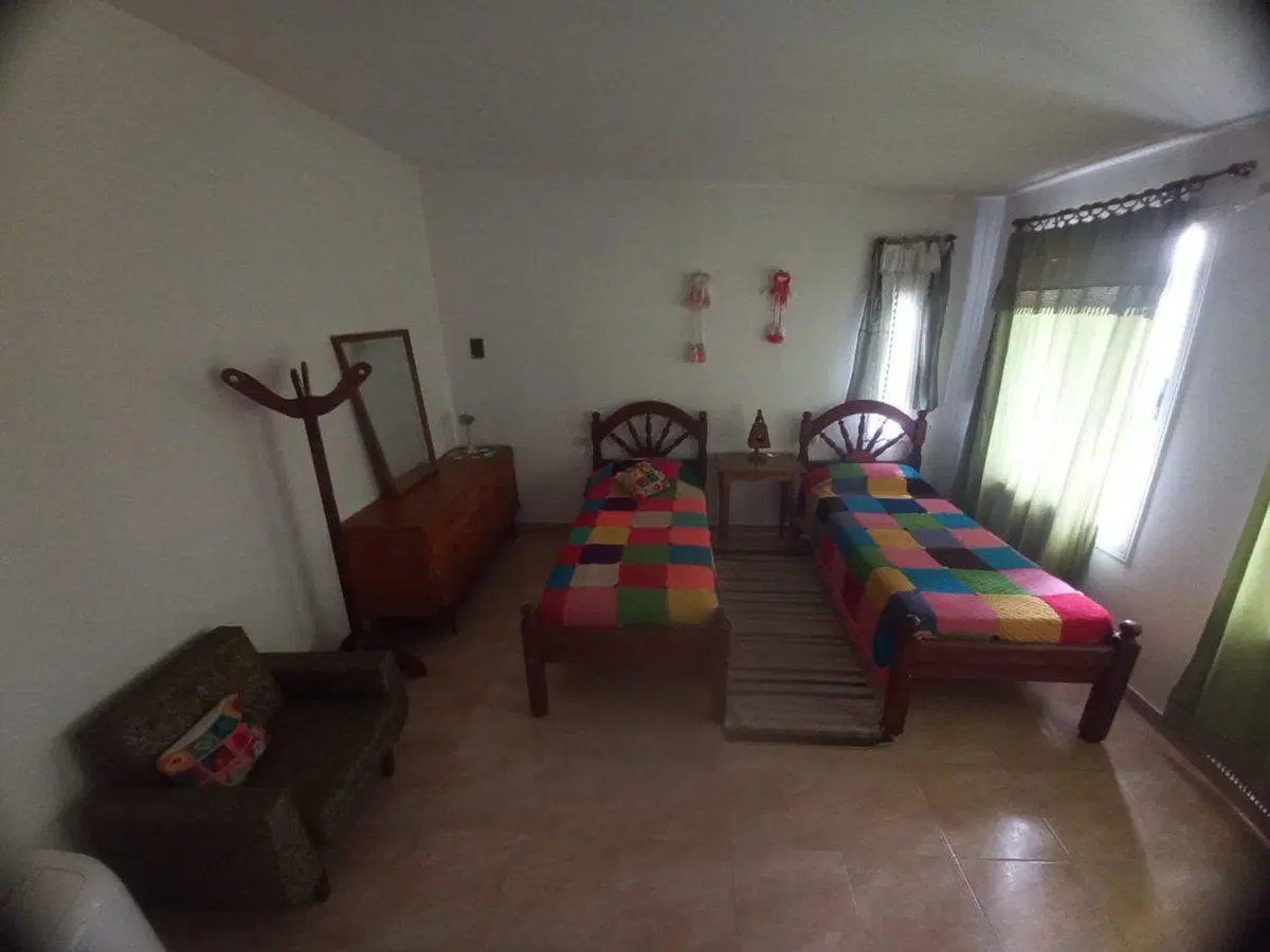 VENDE CASA GOB ALRIC Y SARMIENTO - SAN LUIS - ARG. 5