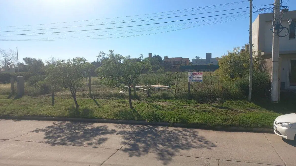 VENDE TERRENO EXCELENTE UBICACION SAN LUIS 4