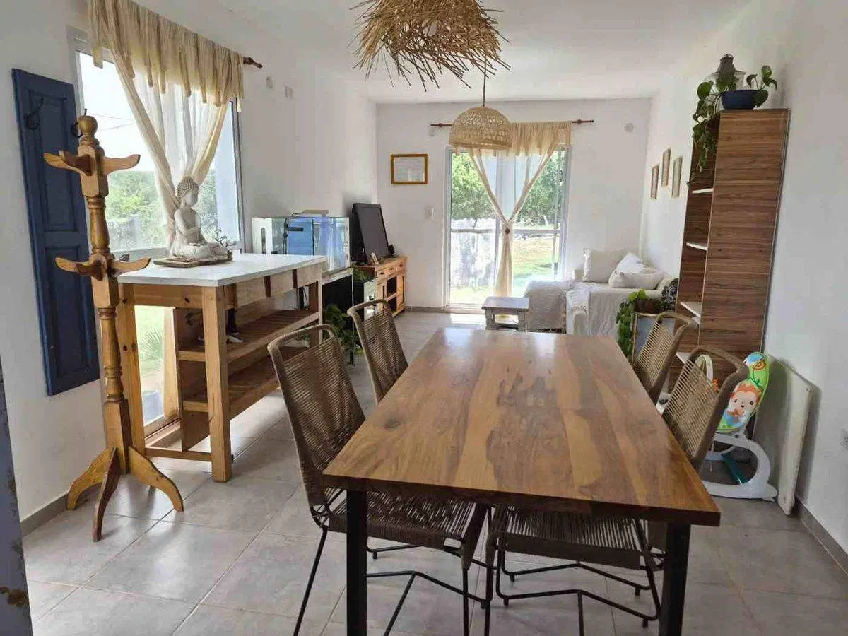 OPORTUNIDAD! Casa 2 Dormitorios en Villa de Merlo 3
