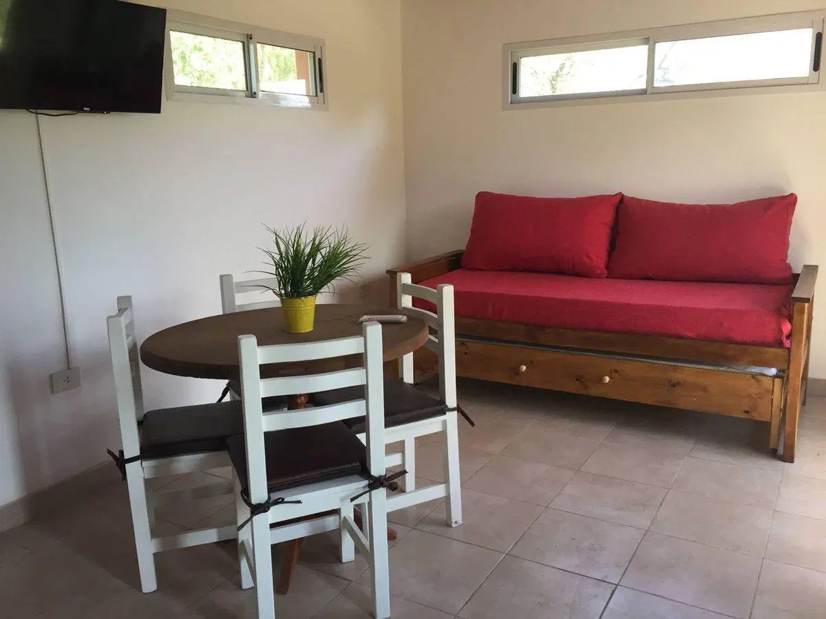Venta de 2 cabañas con pileta- Cortaderas 3