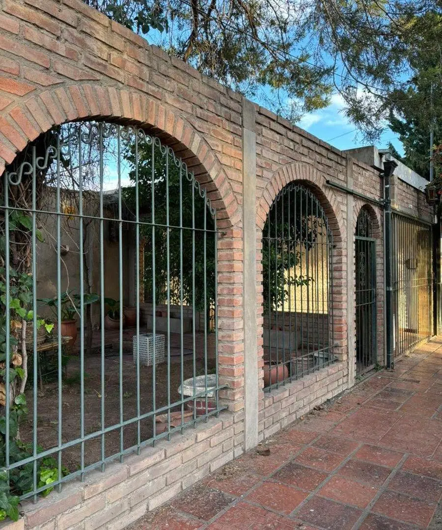CASA DE OPORTUNIDAD EN B. Jardin San Luis 2