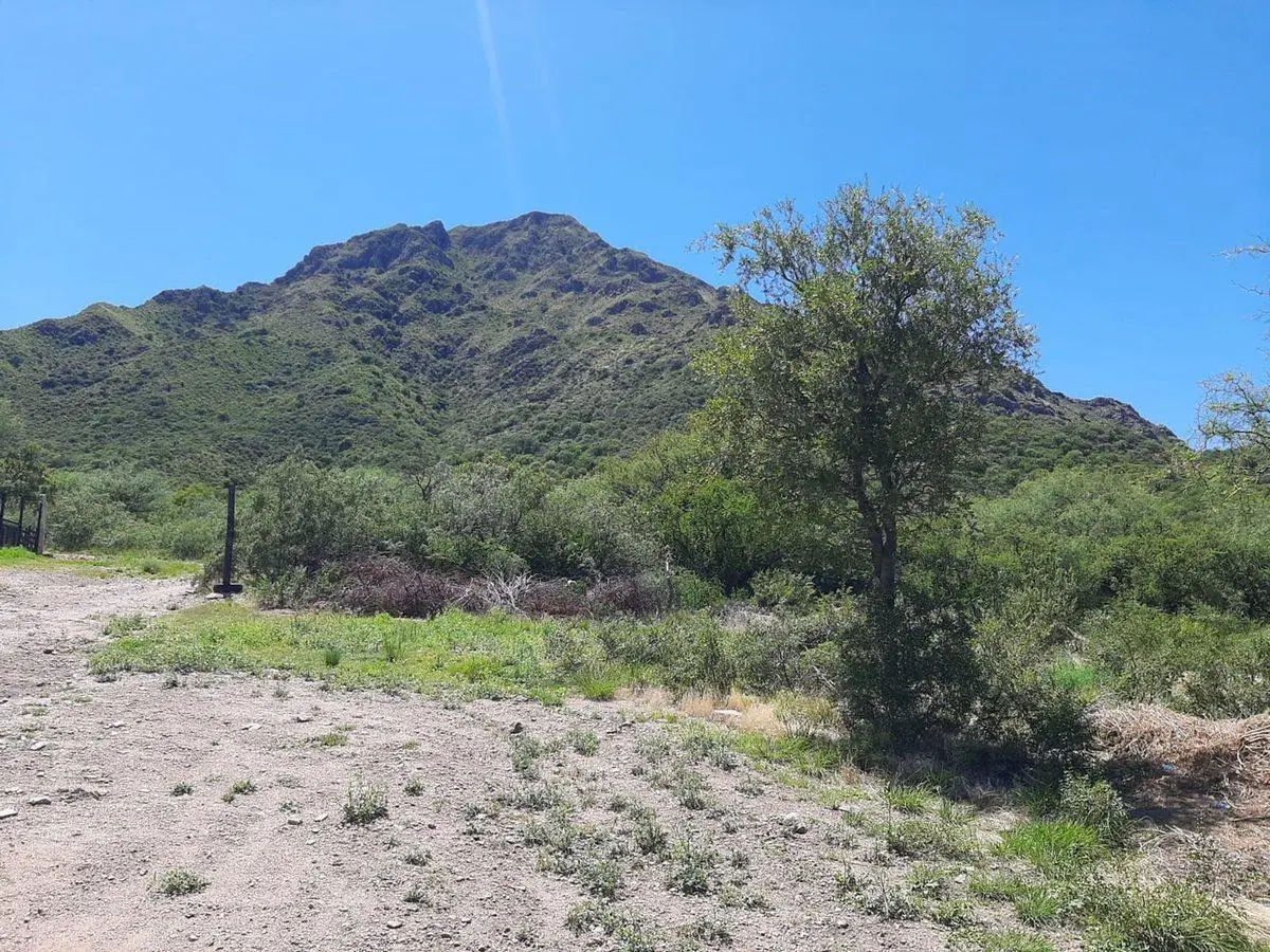VENTA TERRENO EN ESQUINA 4