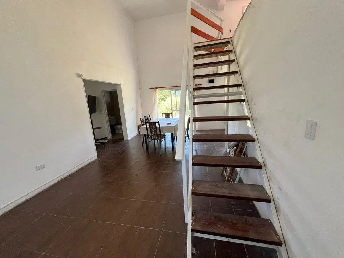SE VENDE CASA EN LAS CHACRAS JUANA KOSLAY 5
