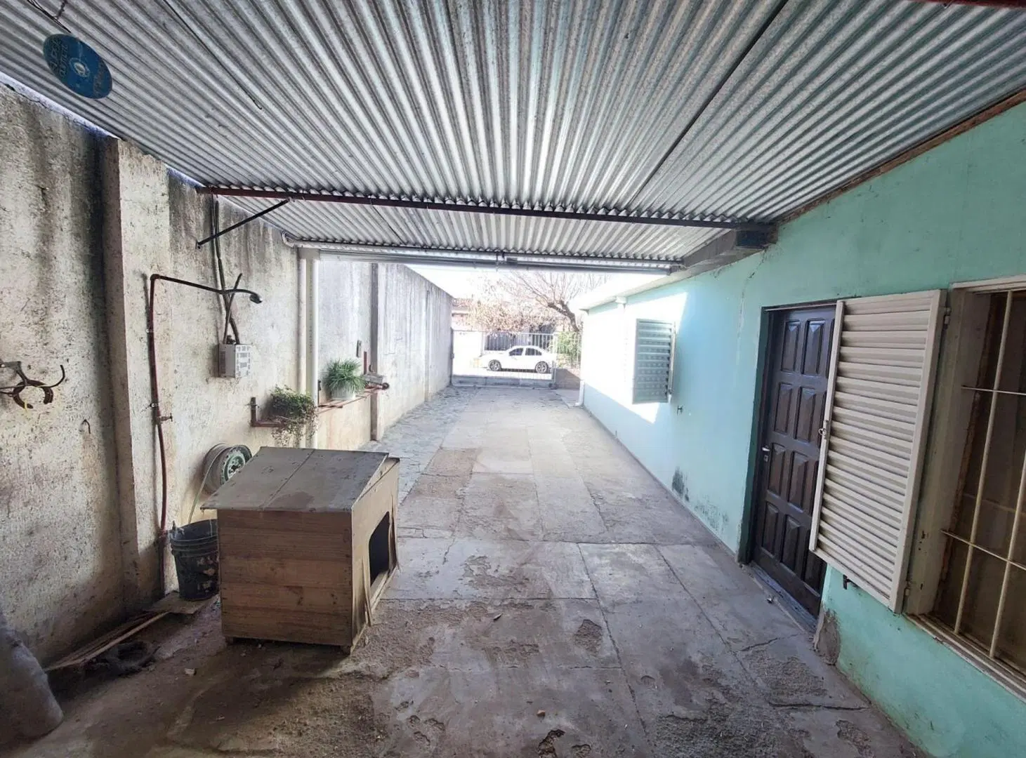 URGENTE VENTA CASA 2 DORM + QUINCHO - B° 114 VIV. 4