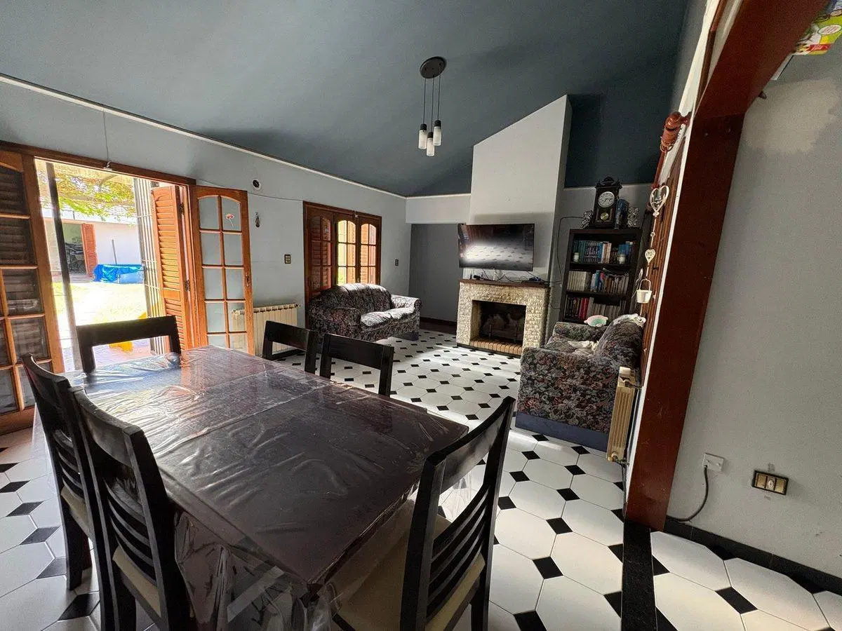 VENDE CASA ZONA POLICLINICO - SAN LUIS 5
