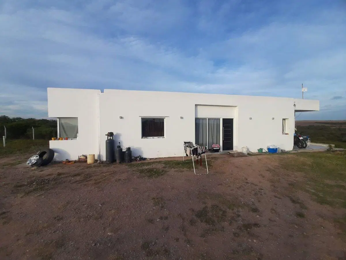 VENTA DE CASA CON 1 HECTAREA DE PARQUE 4