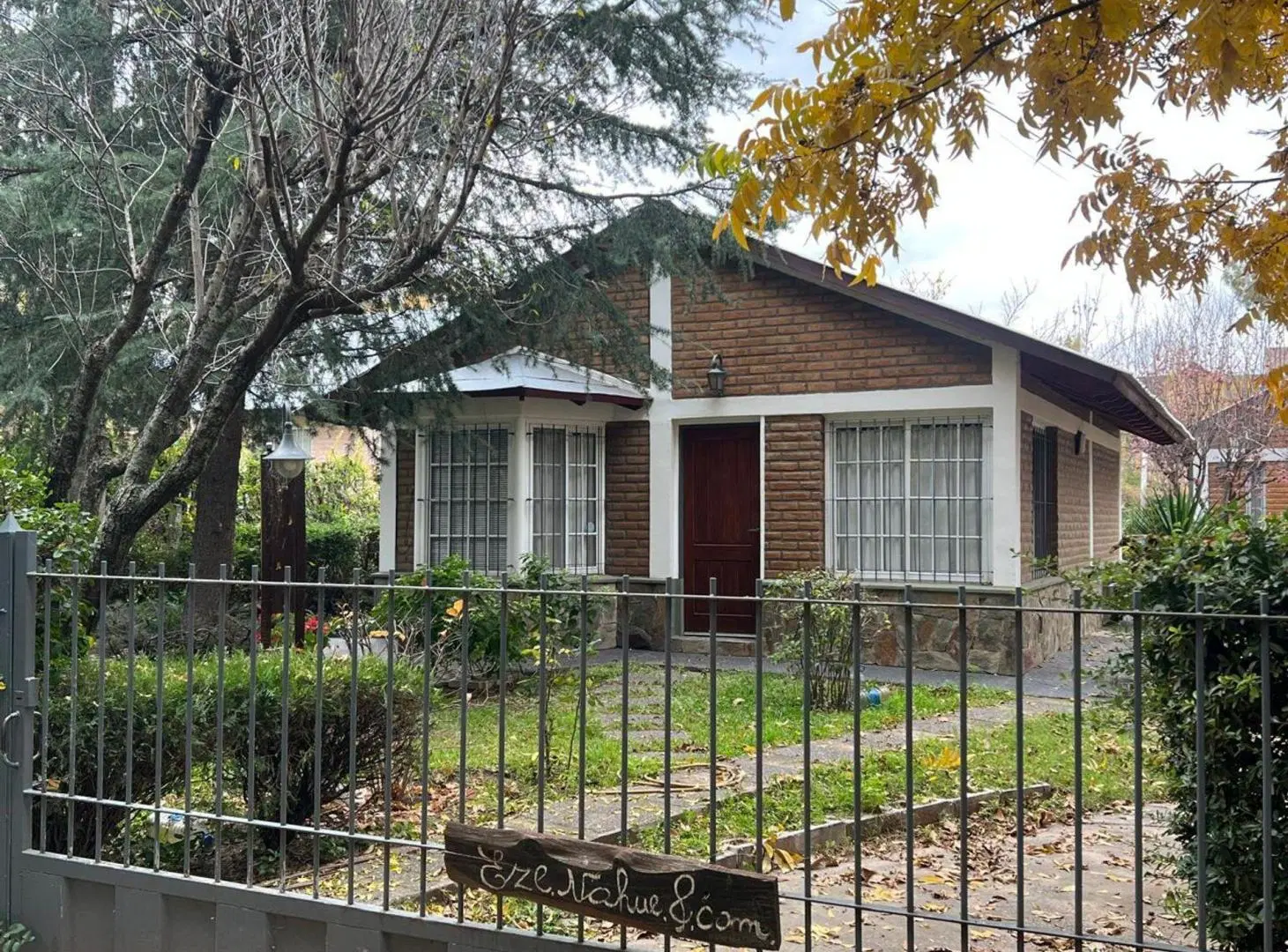 SE ALQUILA CASA EN LAS CHACRAS 5