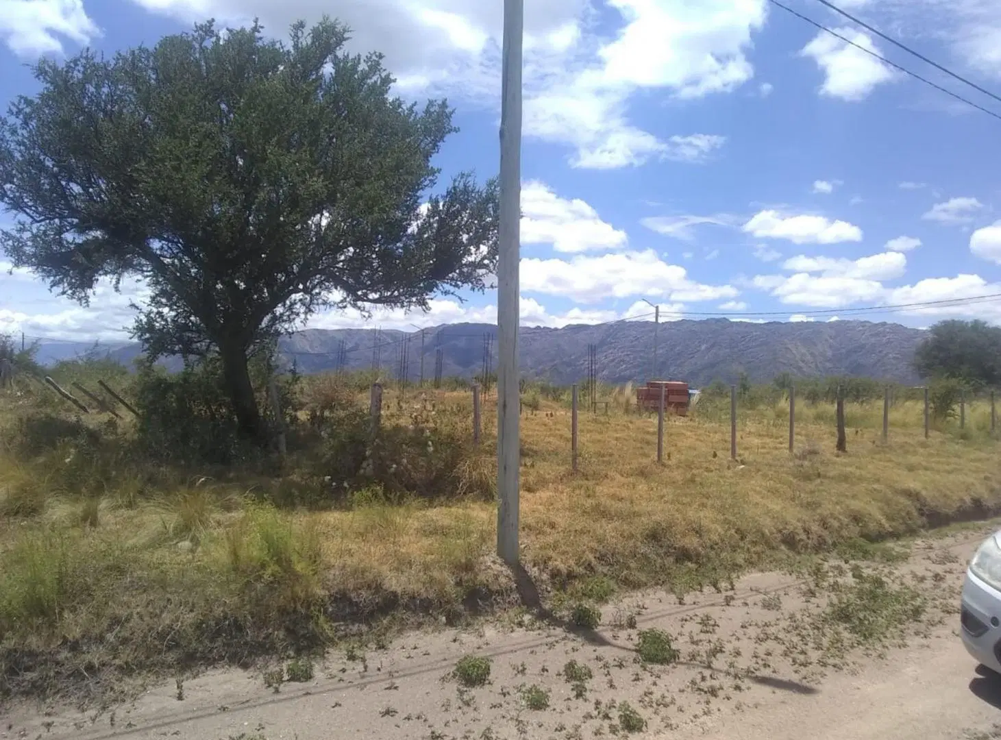 Terreno esquina - 1492m2 en Ayres de Larca - SL 4