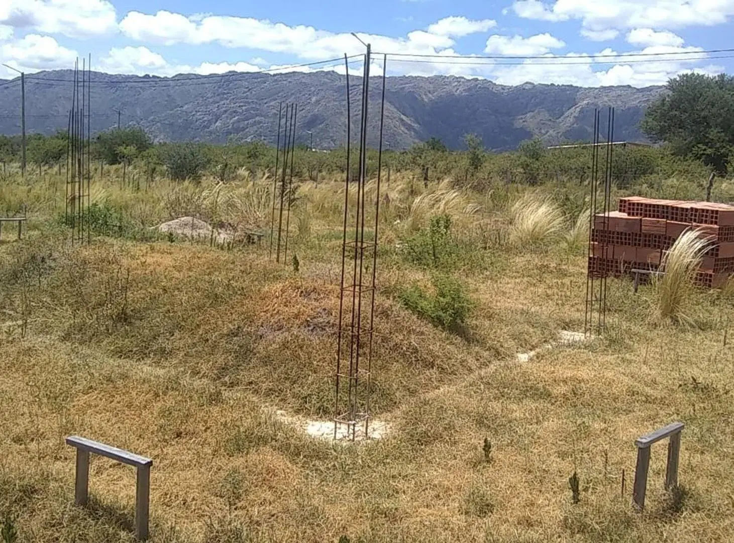 Terreno esquina - 1492m2 en Ayres de Larca - SL 3