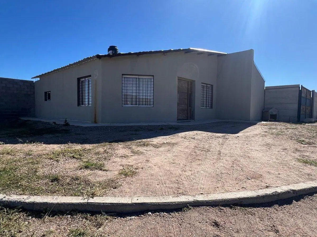 SE VENDE CASA EL FARO 3 3