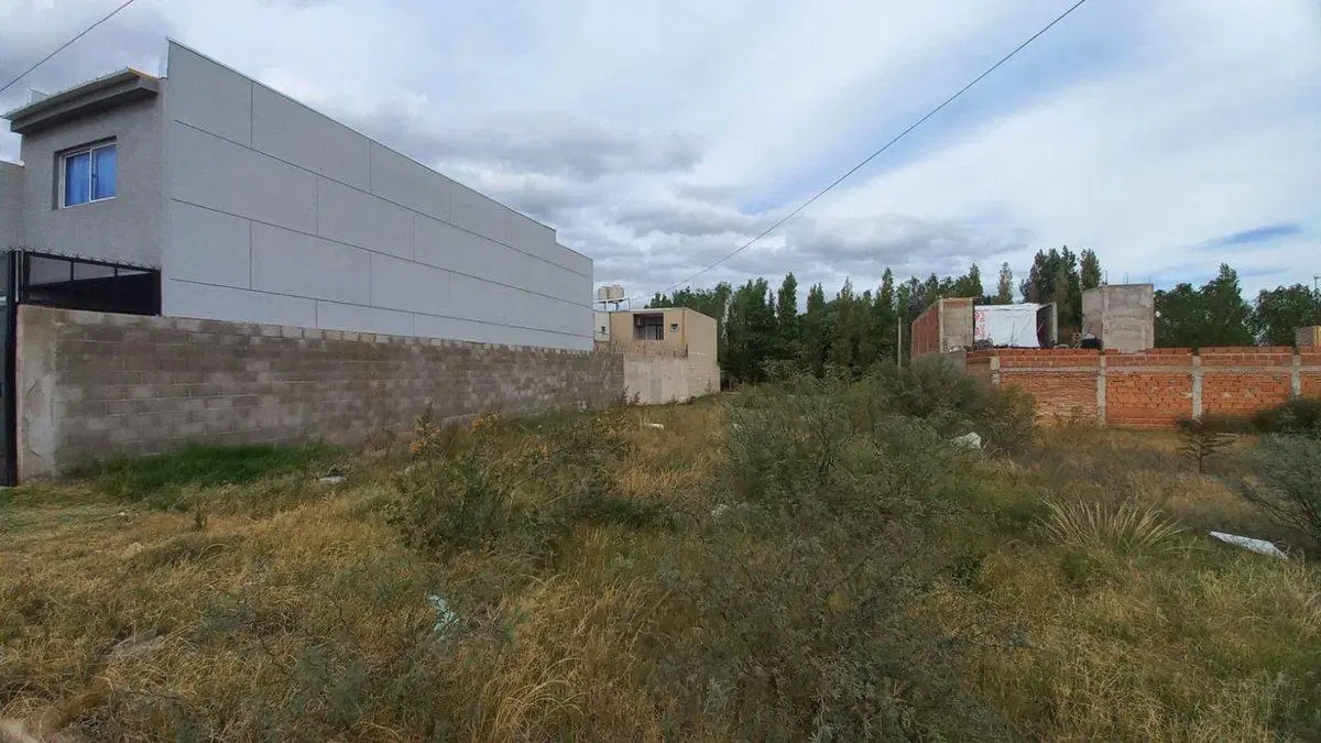 VENDE TERRENO BARRIO EL FARO 2 - SAN LUIS 4