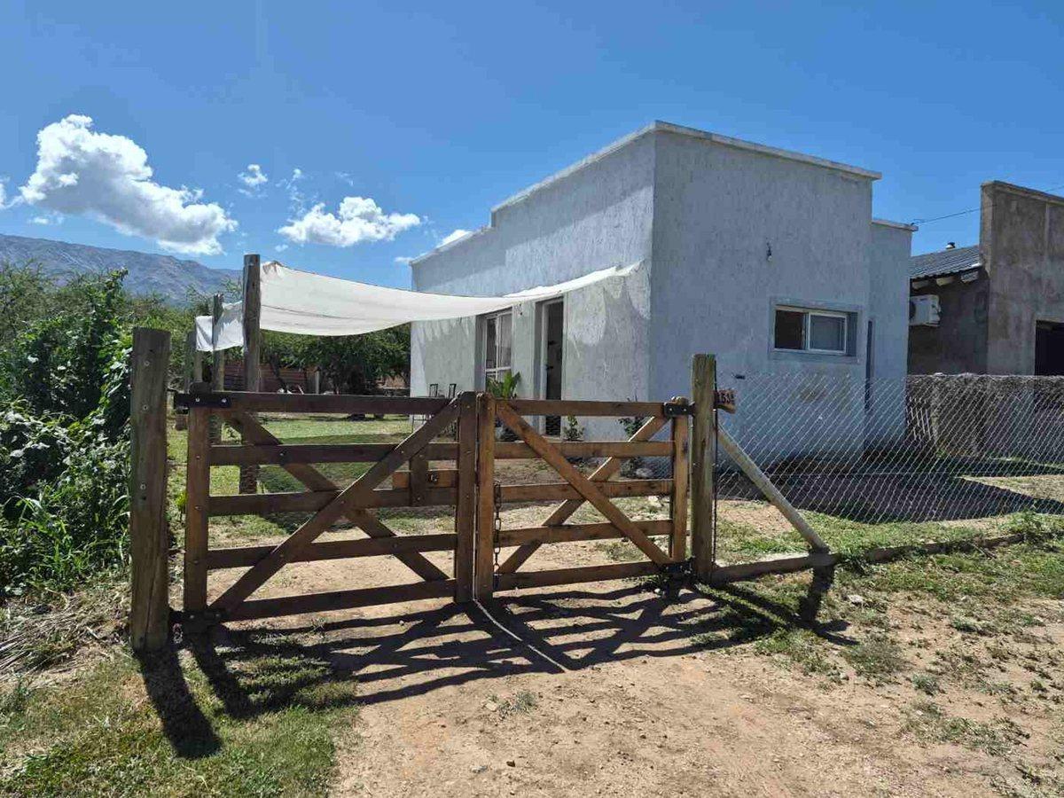 OPORTUNIDAD! Casa 2 Dormitorios en Villa de Merlo