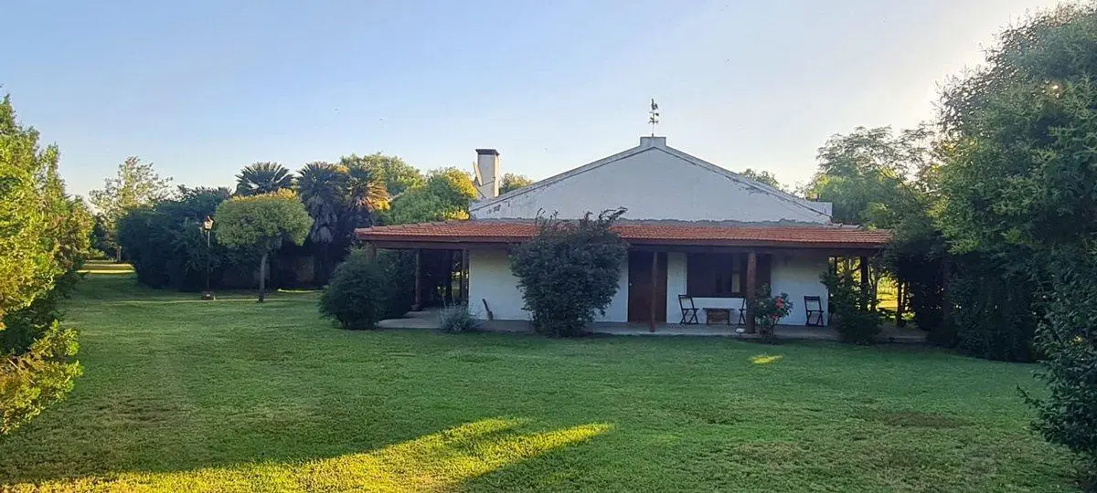 Casa Quinta con 6Ha sobre Ruta N° 6 en Villa Larca 3