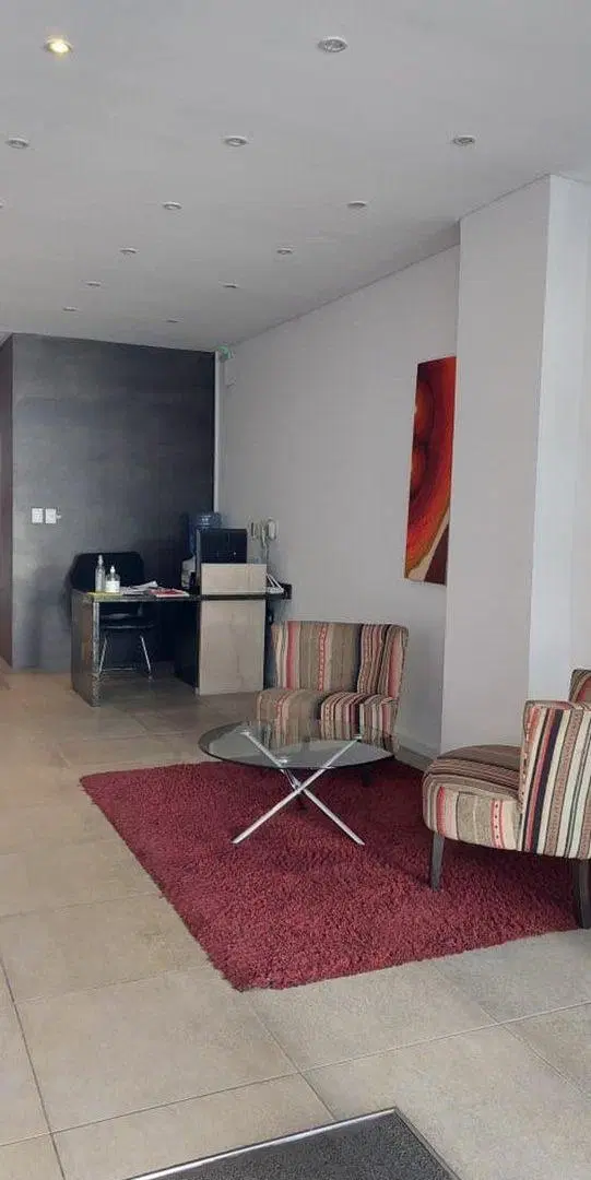 VENTA DE MONOAMBIENTE DE CATEGORIA DESSAU VI 5