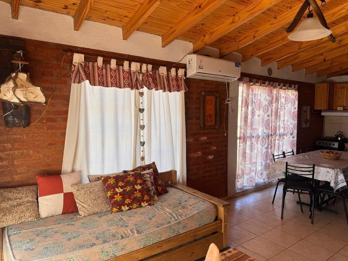 CASA CON CABAÑAS EN VENTA 5