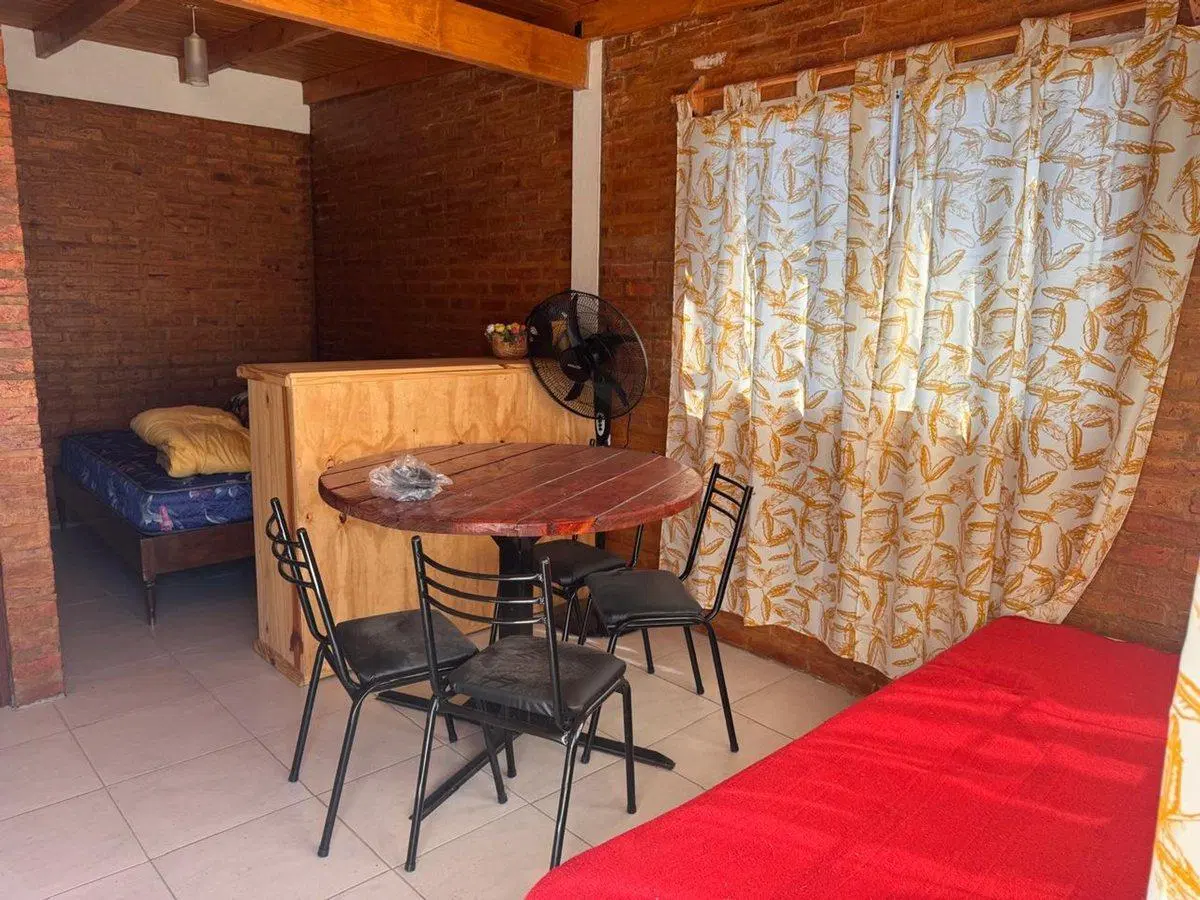 CASA CON CABAÑAS EN VENTA 3