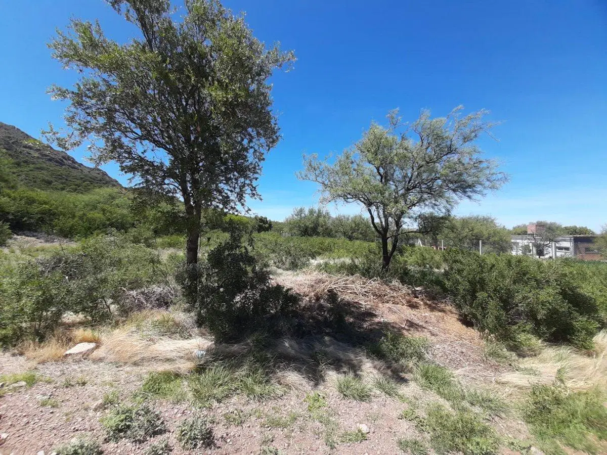 VENTA TERRENO EN ESQUINA 4