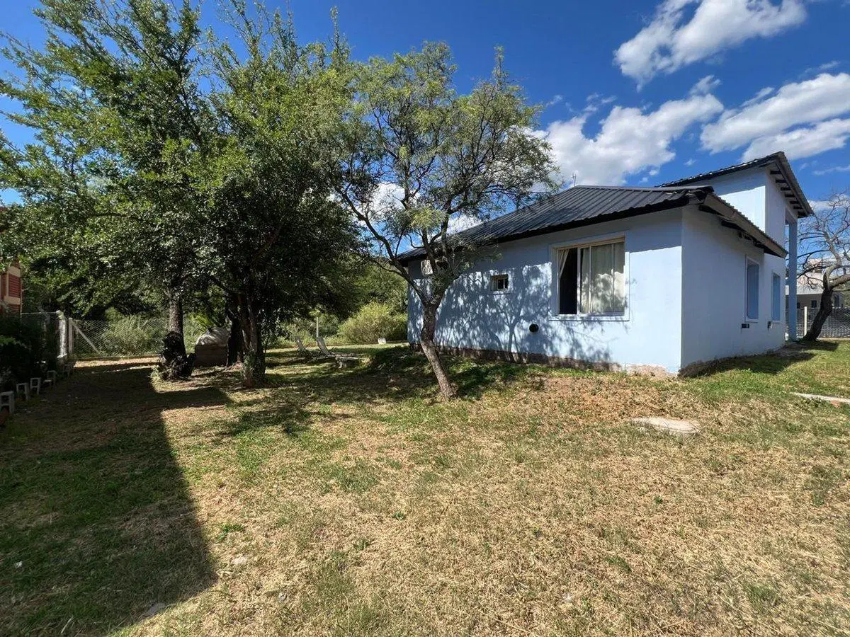 SE VENDE CASA EN LAS CHACRAS JUANA KOSLAY 2