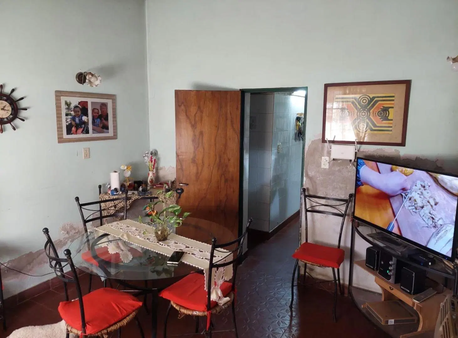 URGENTE VENTA CASA AMUEBLADA EN JUANA KOSLAY 5