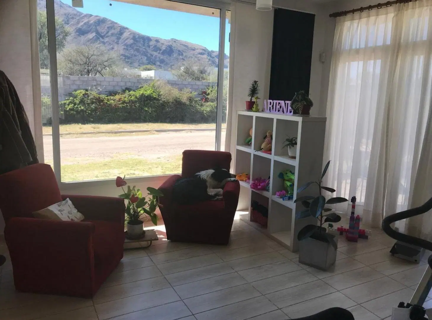 CASA 3 DORM. APTA CRÉDITO EN B° ALTOS DEL CERRO 2