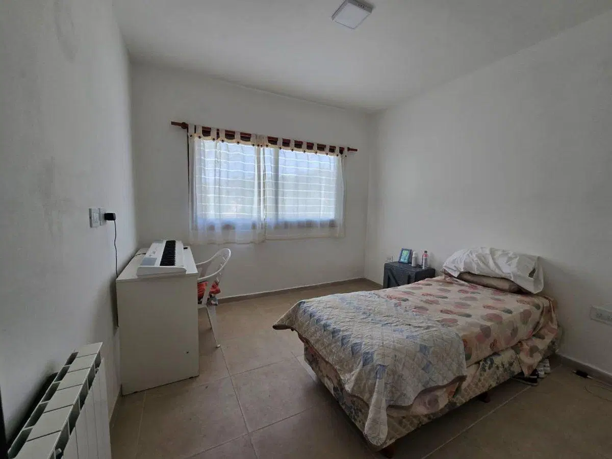 VENTA CASA EN JUANA KOSLAY SAN LUIS 4