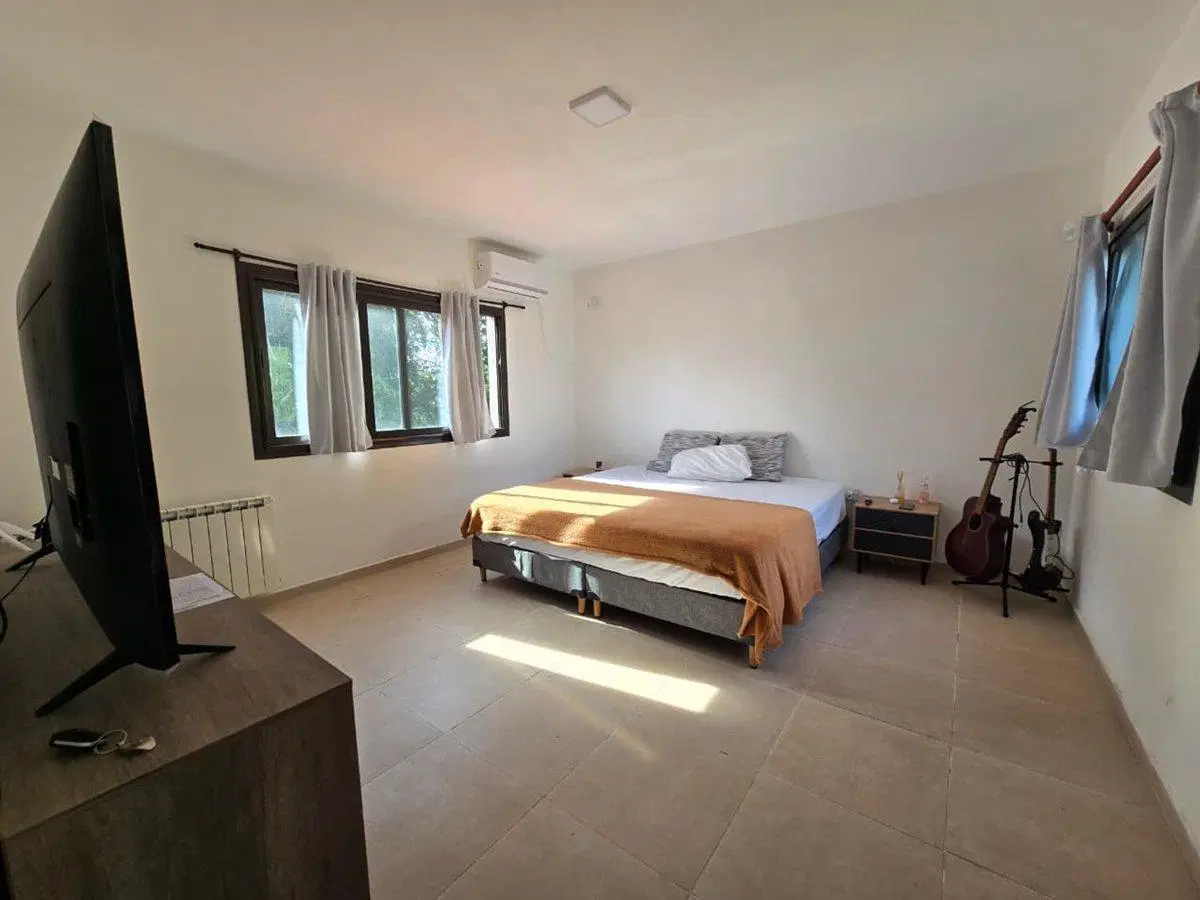 VENTA CASA EN JUANA KOSLAY SAN LUIS 5