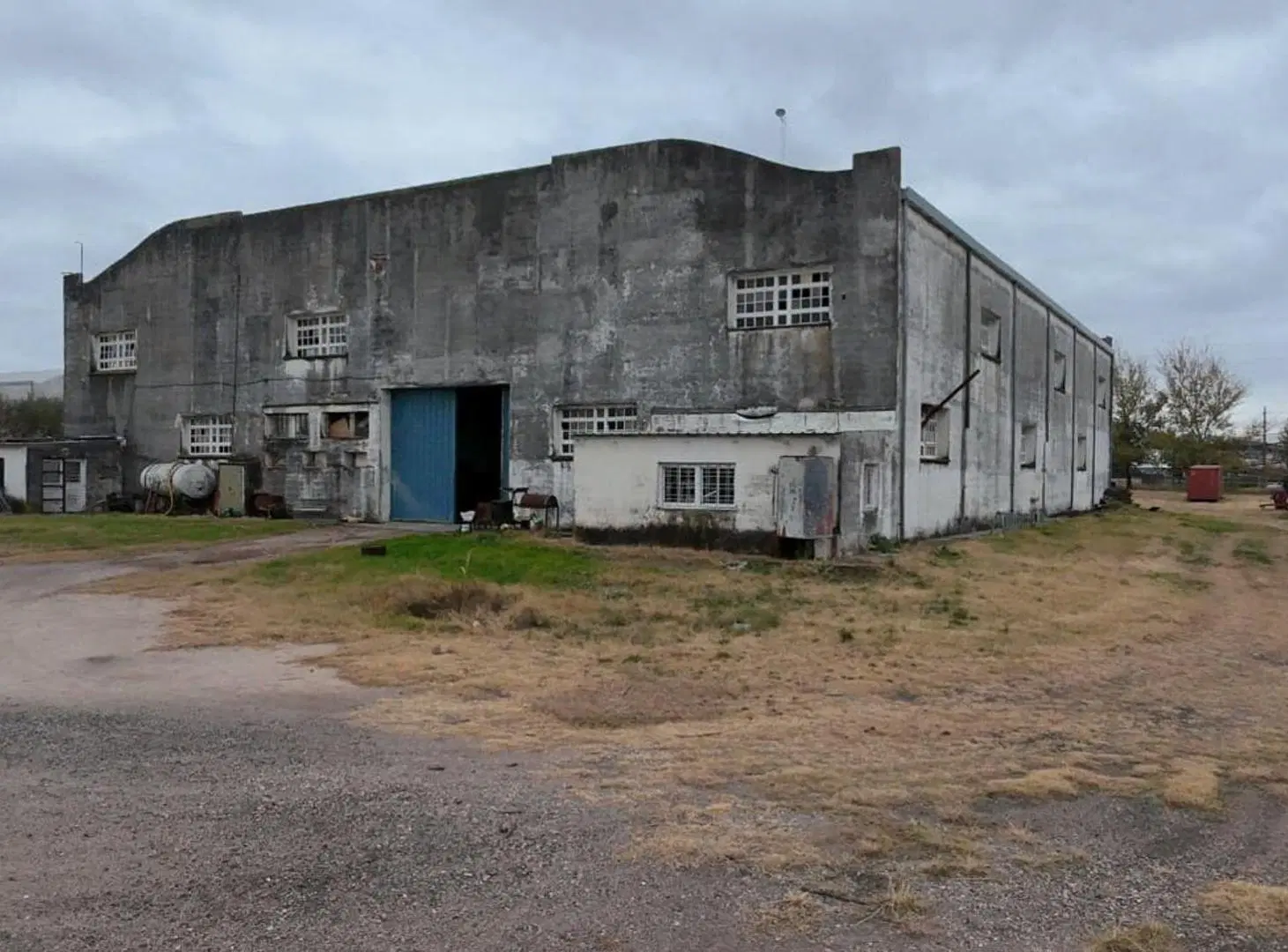 VENTA PREDIO INDUSTRIAL LOGISTICO VILLA MERCEDES 8