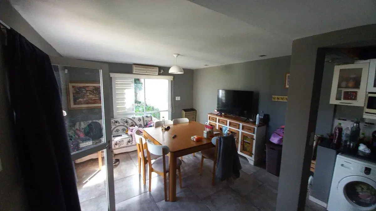 VENDE CASA Bº LOS EUCALIPTOS - JUANA KOSLAY - SL 5