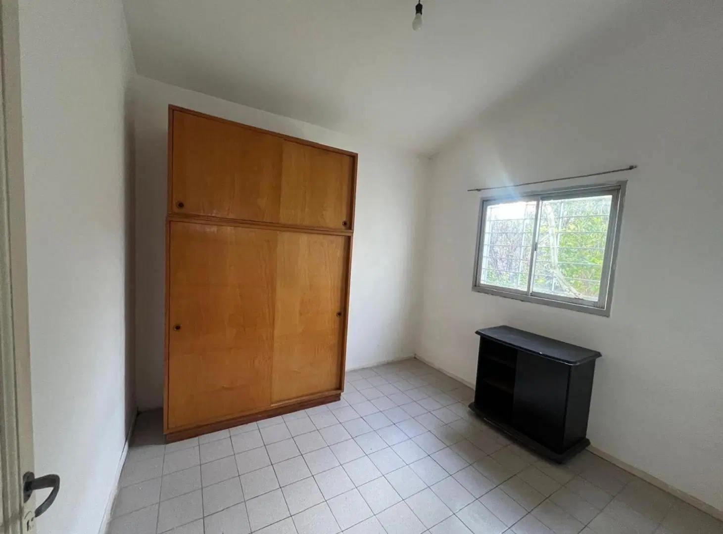 VENTA DE CASA EN BARRIO LOS LAPACHOS LA PUNTA 4