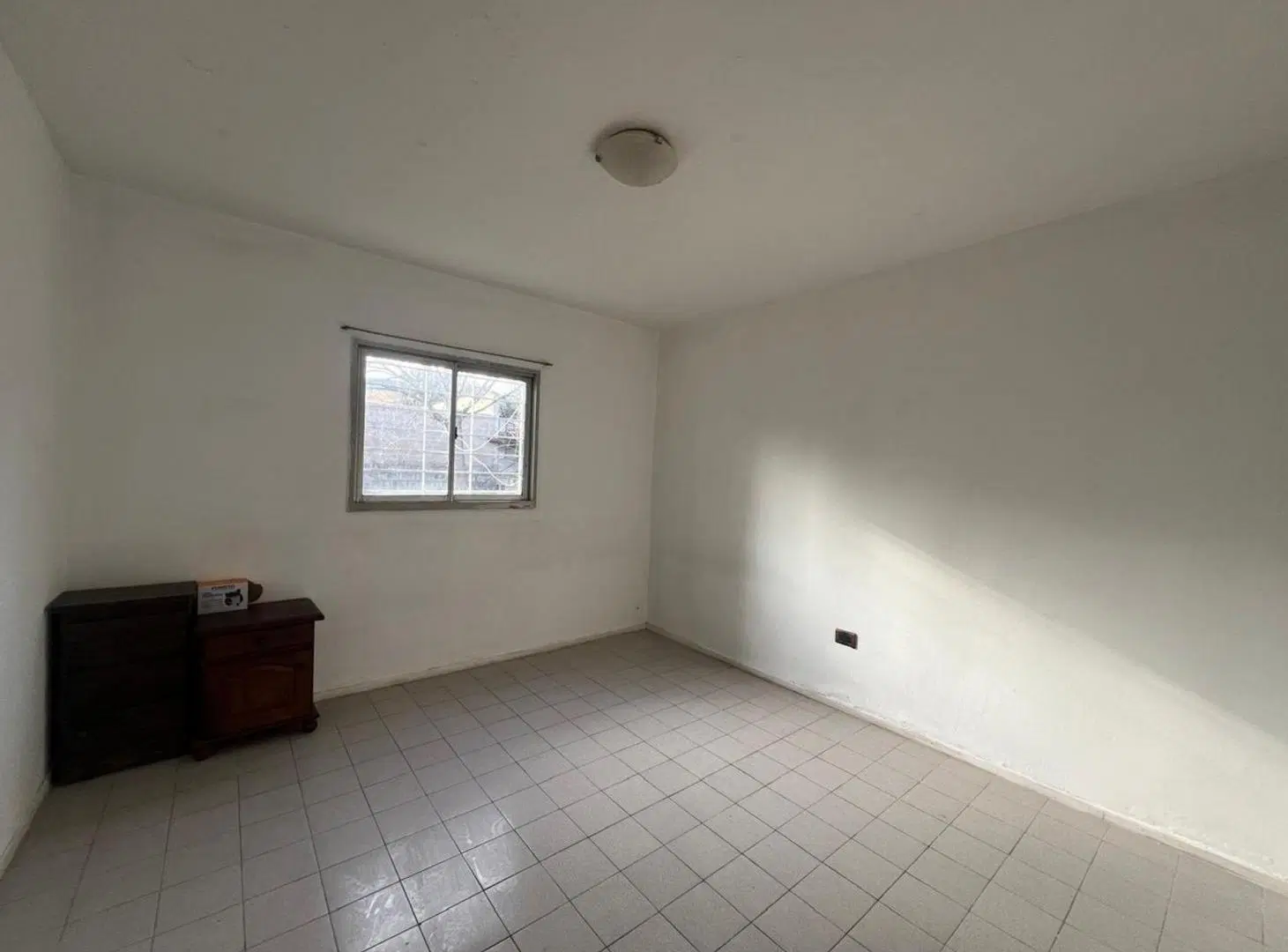 VENTA DE CASA EN BARRIO LOS LAPACHOS LA PUNTA 2