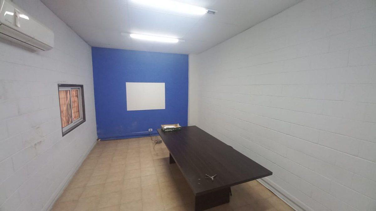 Foto de VENTA DE IMPORTANTE PREDIO COMERCIAL - LOGISTICO, imagen 3