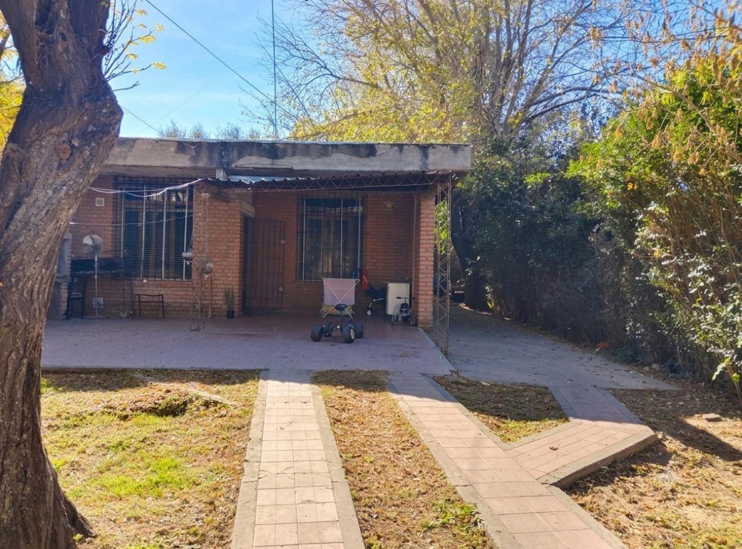 Foto de Venta de Casa- Juana Koslay, imagen 1