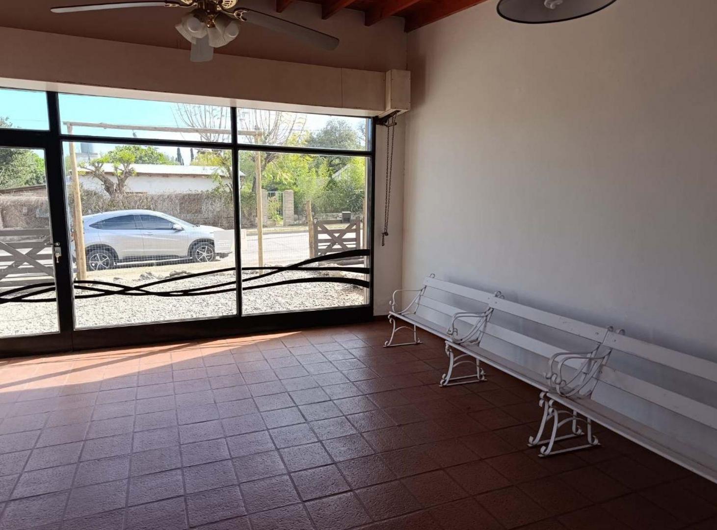 Foto de Dos casas+ dos locales + lavadero/garaje cubierto, imagen 5