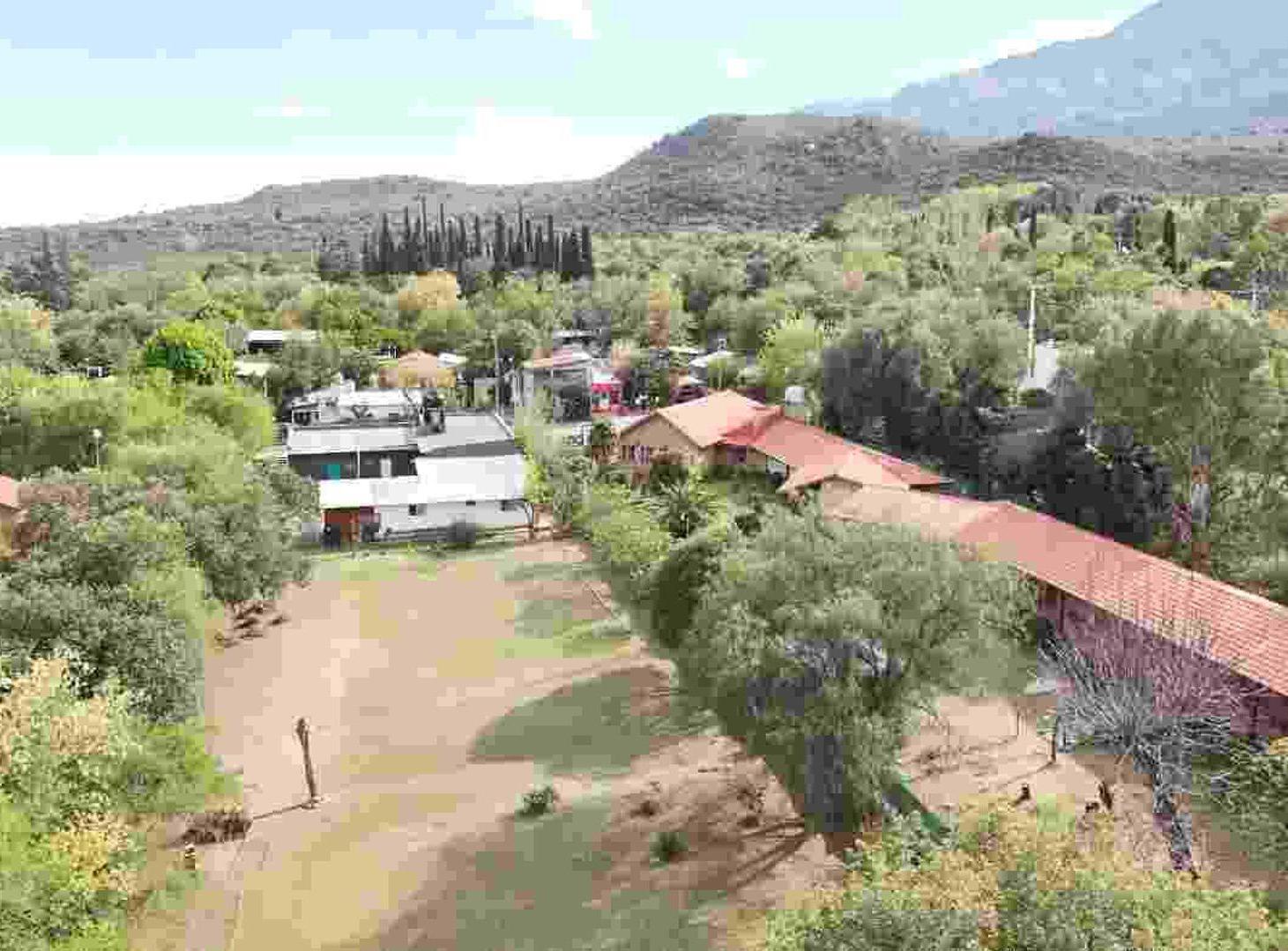 Foto de Dos casas+ dos locales + lavadero/garaje cubierto, imagen 1