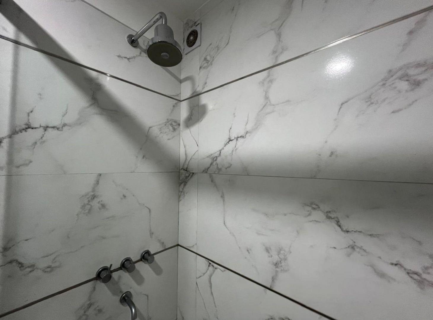 Foto de VENTA DE DEPARTAMENTO TOTALMENTE AMOBLADO MODERNO, imagen 3