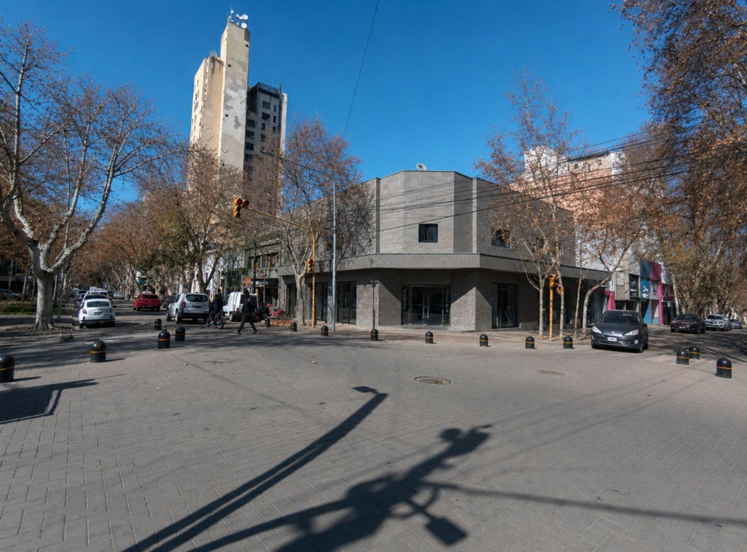 Foto de VENDO EDIFICIO CENTRICO - VILLA MERCEDES (S.L.), imagen 1