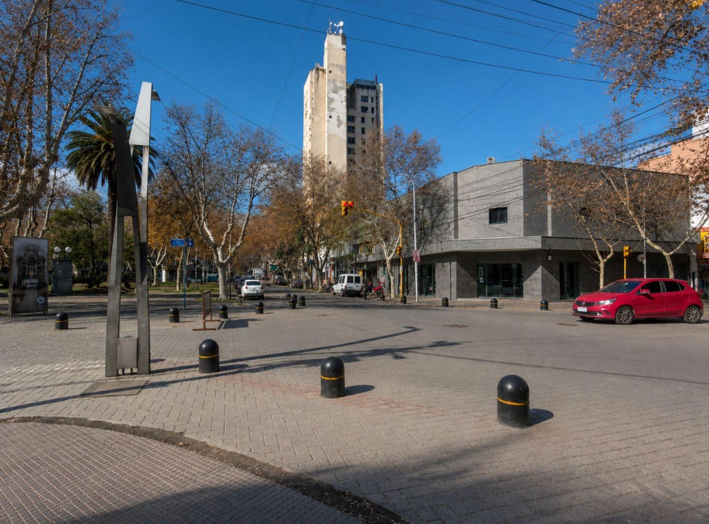 Foto de VENDO EDIFICIO CENTRICO - VILLA MERCEDES (S.L.), imagen 3