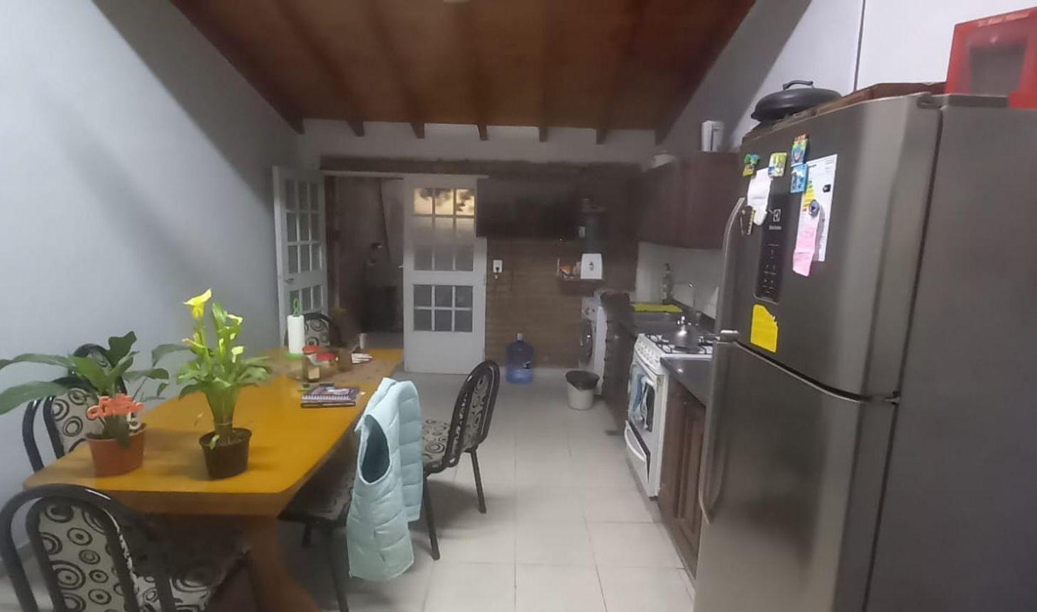 Foto de VENDO CASA AMPLIADA BARRIO EL LINCE, imagen 3