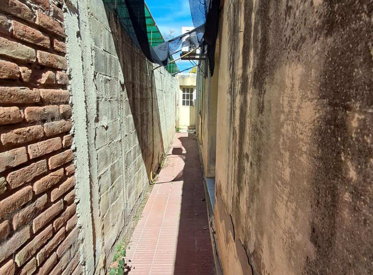 Foto de VENDO CASA A RECICLAR EN ZONA CÉNTRICA, imagen 5