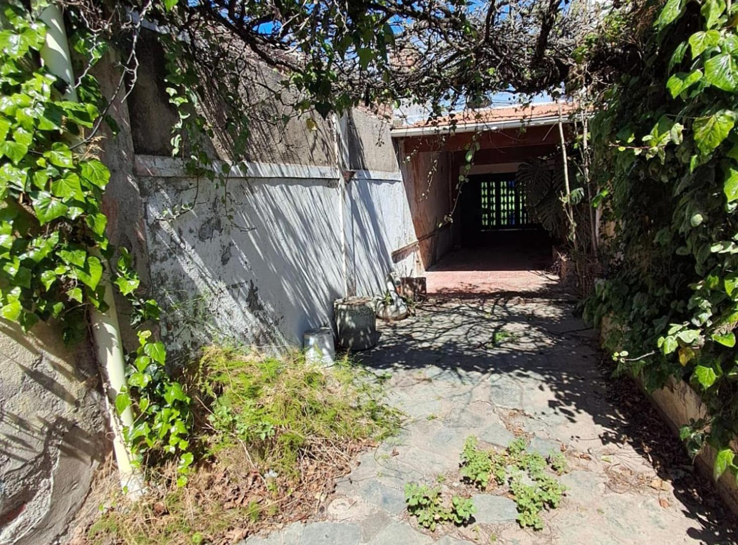 Foto de VENDO CASA A RECICLAR EN ZONA CÉNTRICA, imagen 4