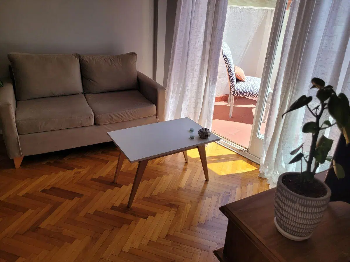 Departamento 2 ambientes con balcón terraza en Recoleta 4