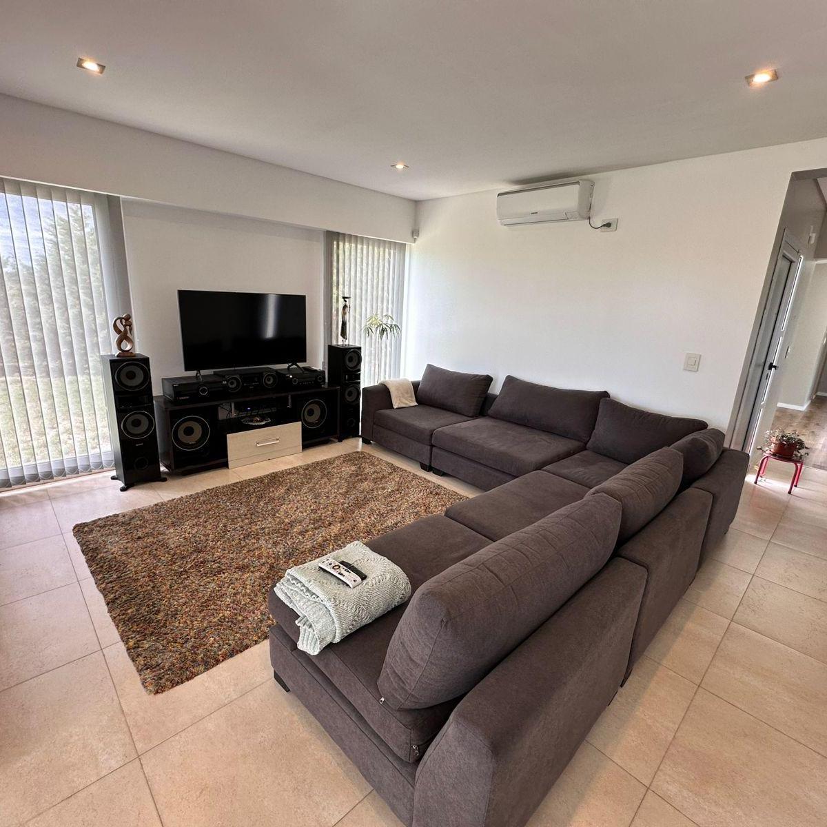 Casa en Venta en El Doradillo Puerto Madryn Sobre Lote de 2 Hectáreas 3